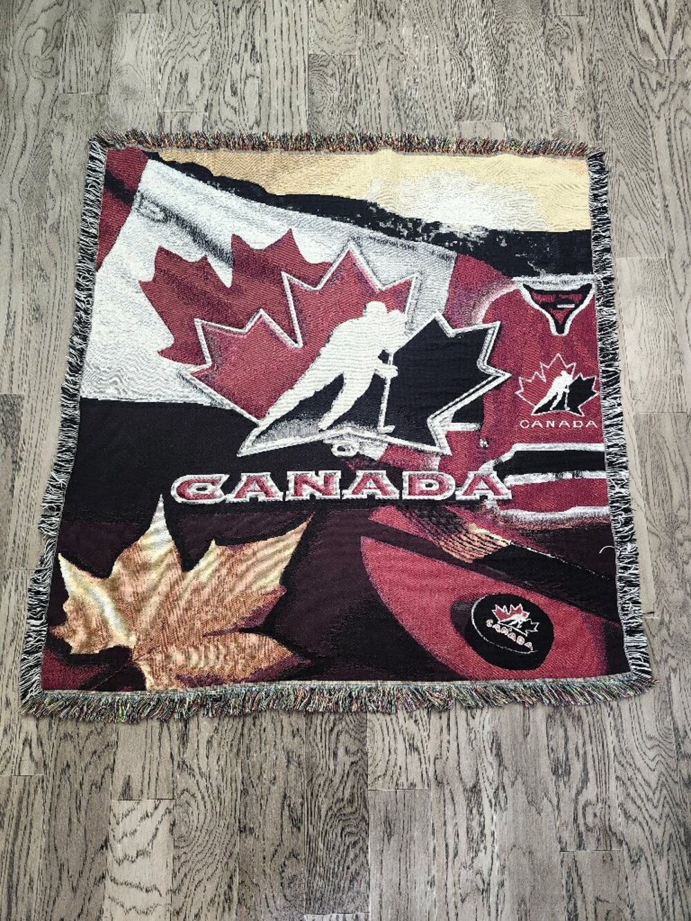 Hockey Canada Decorative Rug – 51x58 Woven Maple Leaf